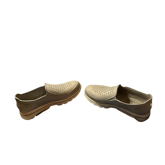 SKECHERS Sandals Mens Sz 12 Foamies Go Walk 5 Ultra Go Slip On Gray - Picture 5 of 6